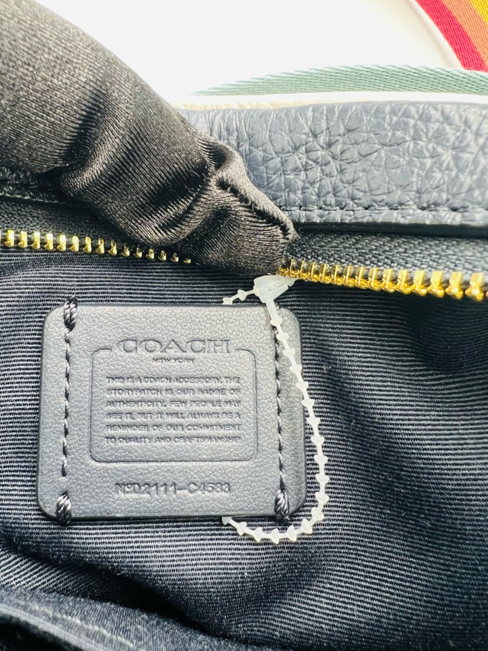 COACH Dempsey Denim Camera Bag EUC - Picture 9 of 9